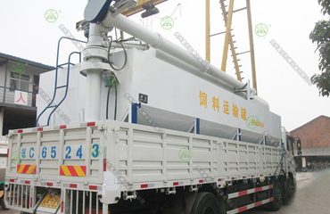 15噸散裝飼料運輸車（山東客戶）