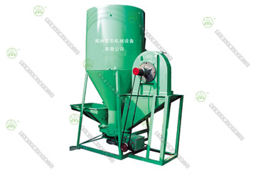 柴油機動力飼料粉碎混合機